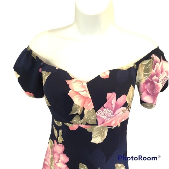 Olive Tree navy blue floral off the shoulder bodcon mini dress size small - Picture 4 of 7